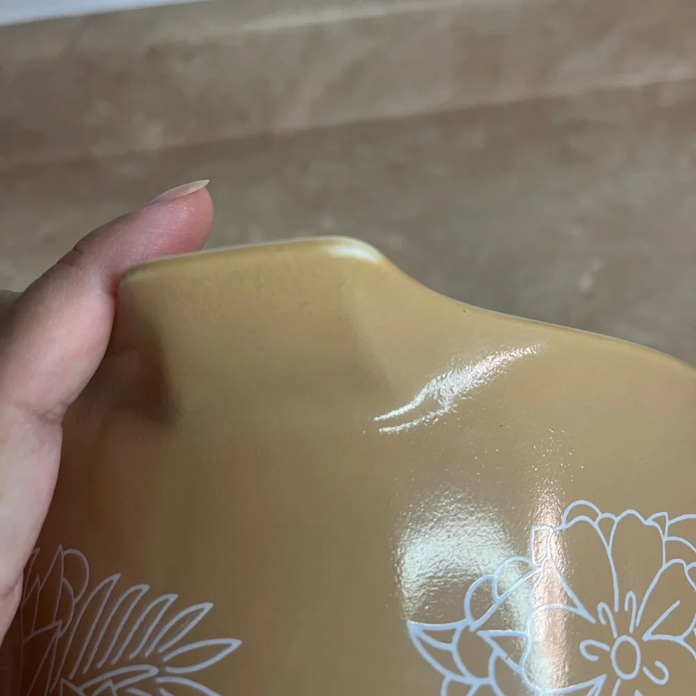 Pyrex Woodland Casserole Dish